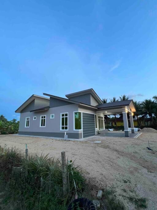Majestic Homestay - Pasir Puteh Exteriér fotografie