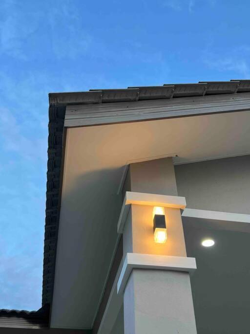 Majestic Homestay - Pasir Puteh Exteriér fotografie